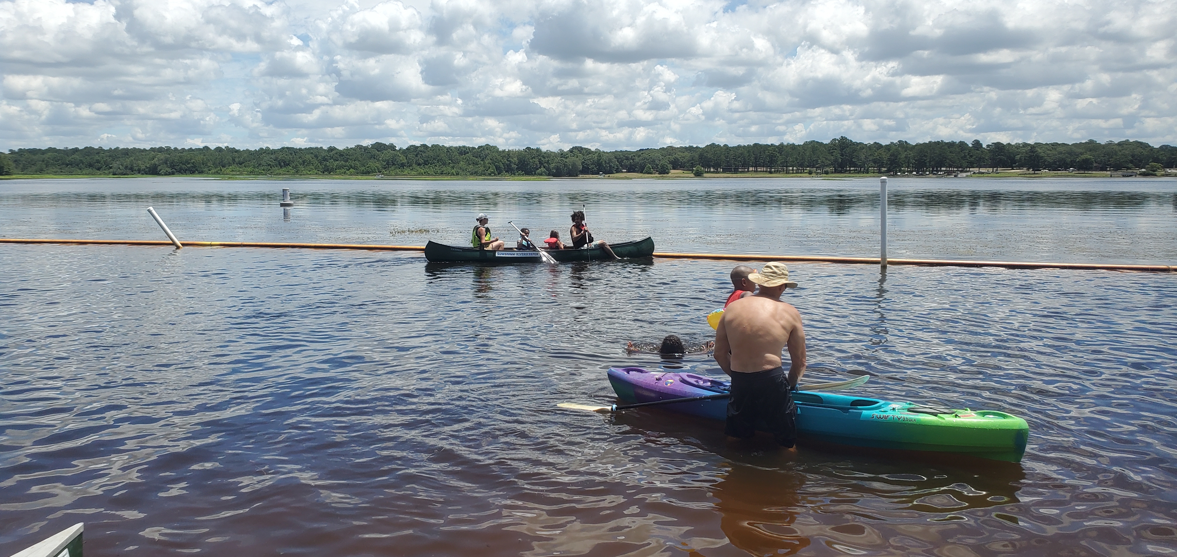 Dan helping a kayaker, 12:58:38