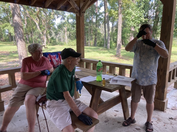 Ann, John, and Ed Lee, Branford, FL, titrating DO