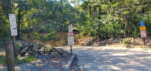 [Troupville Boat Ramp, Little River, 2024-08-13, 16:39:36, 30.8513121, -83.3472899]