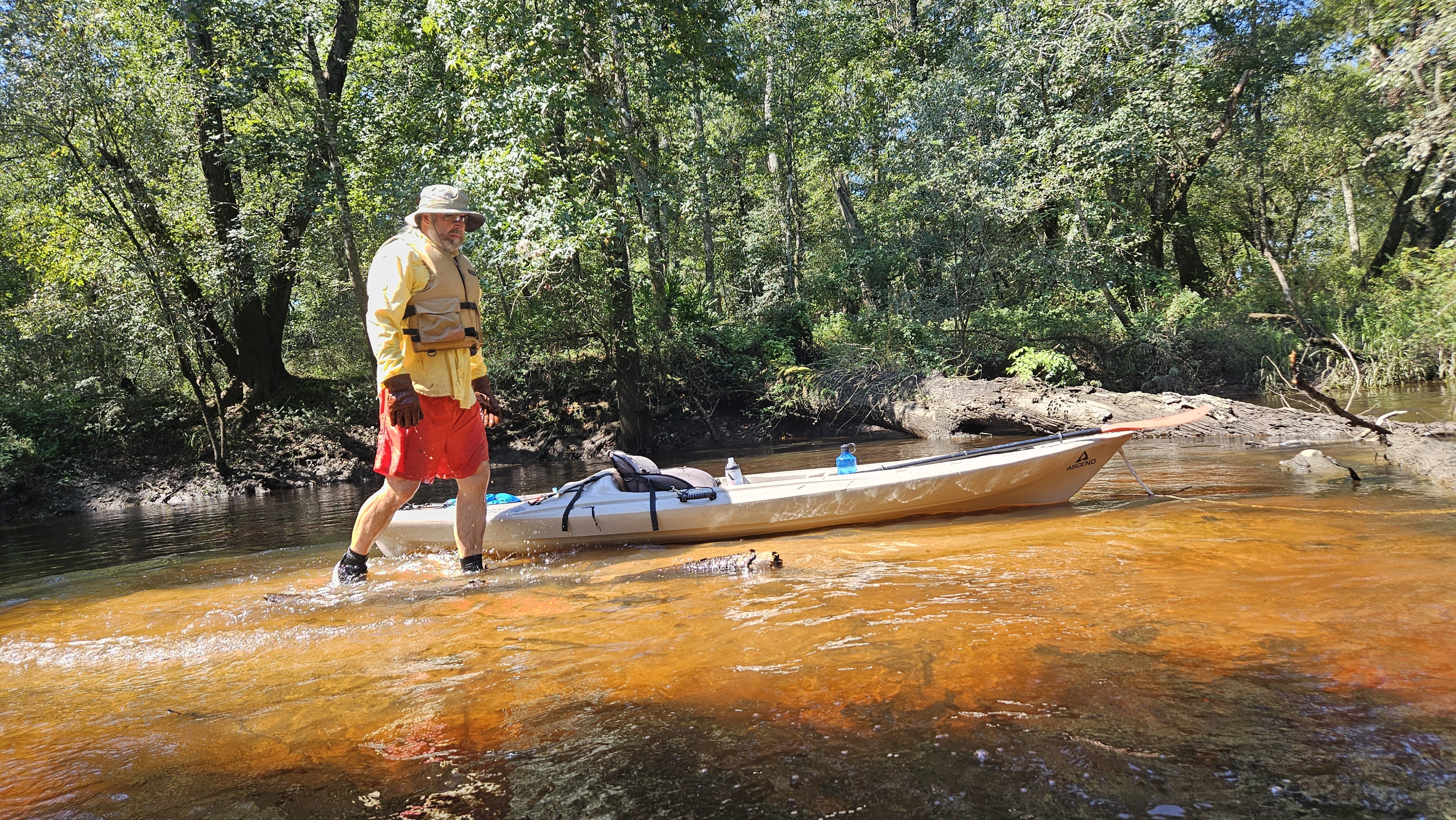 Lon and the tea-colored water --Darlene Eanes Ray, 12:13:27, 31.2122385, -83.5115517