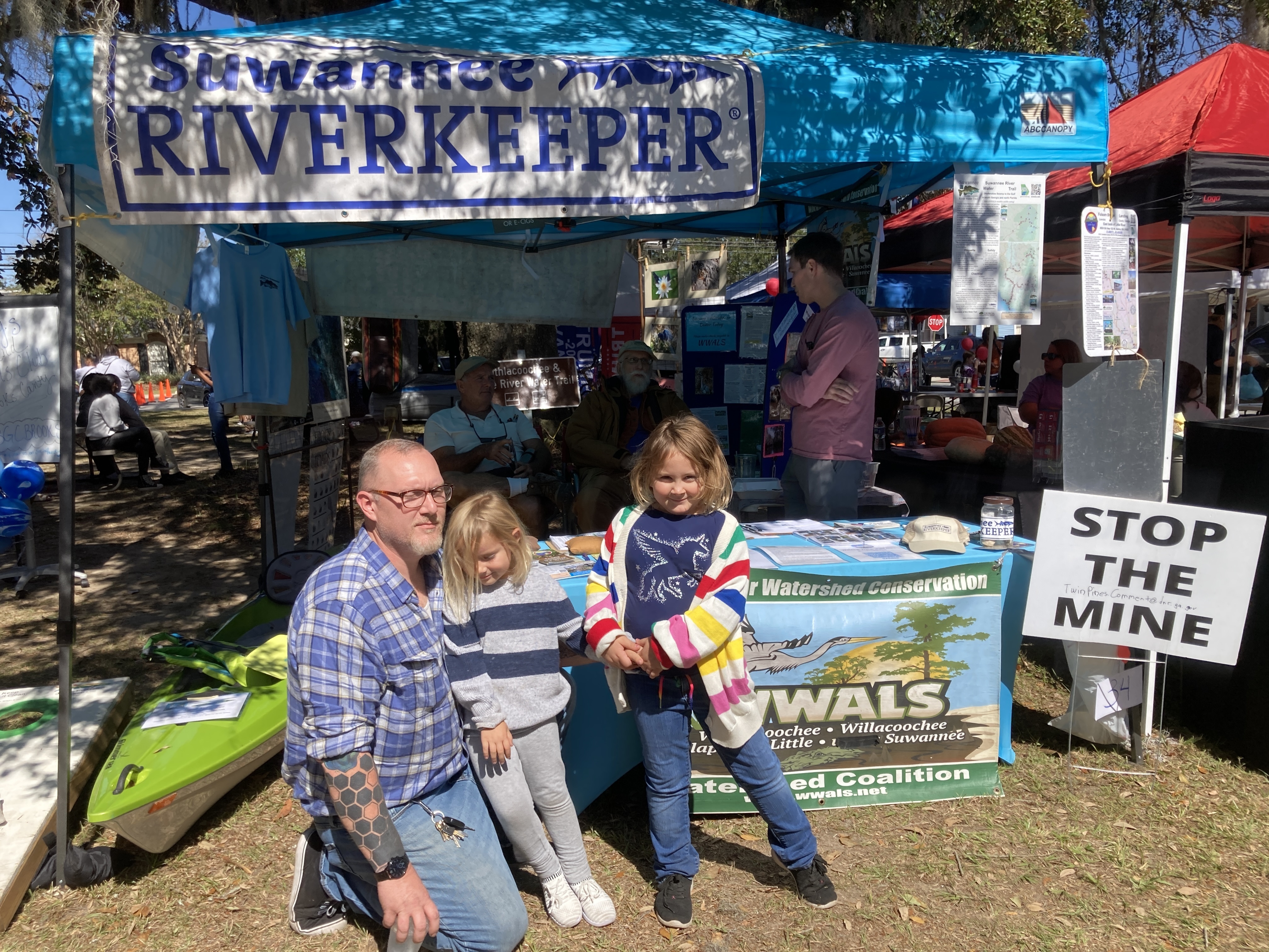 Roy, Hazel, and Elleanor Williams --Gretchen Quarterman, 13:16:31, 30.7853722, -83.5591972