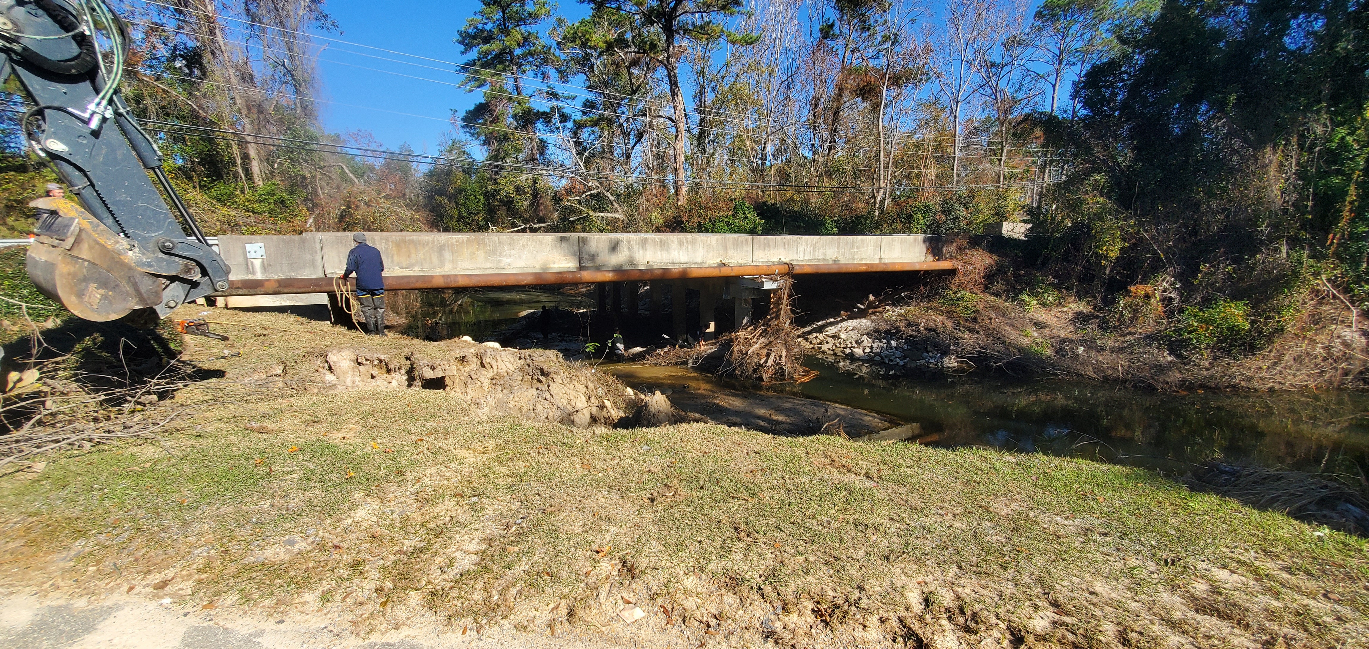 Backhoe at Sugar Creek, south of Gornto Road