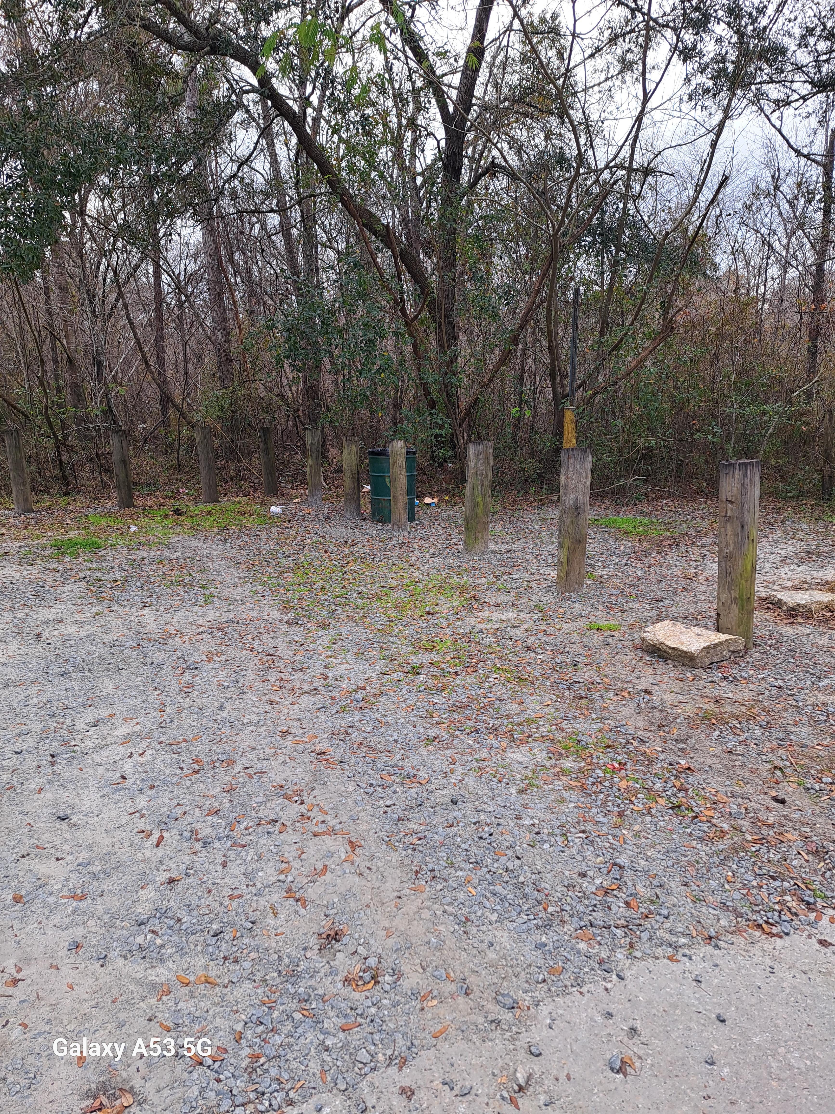 Trash, Troupville Boat Ramp, Little River @ GA 133 2025-01-05