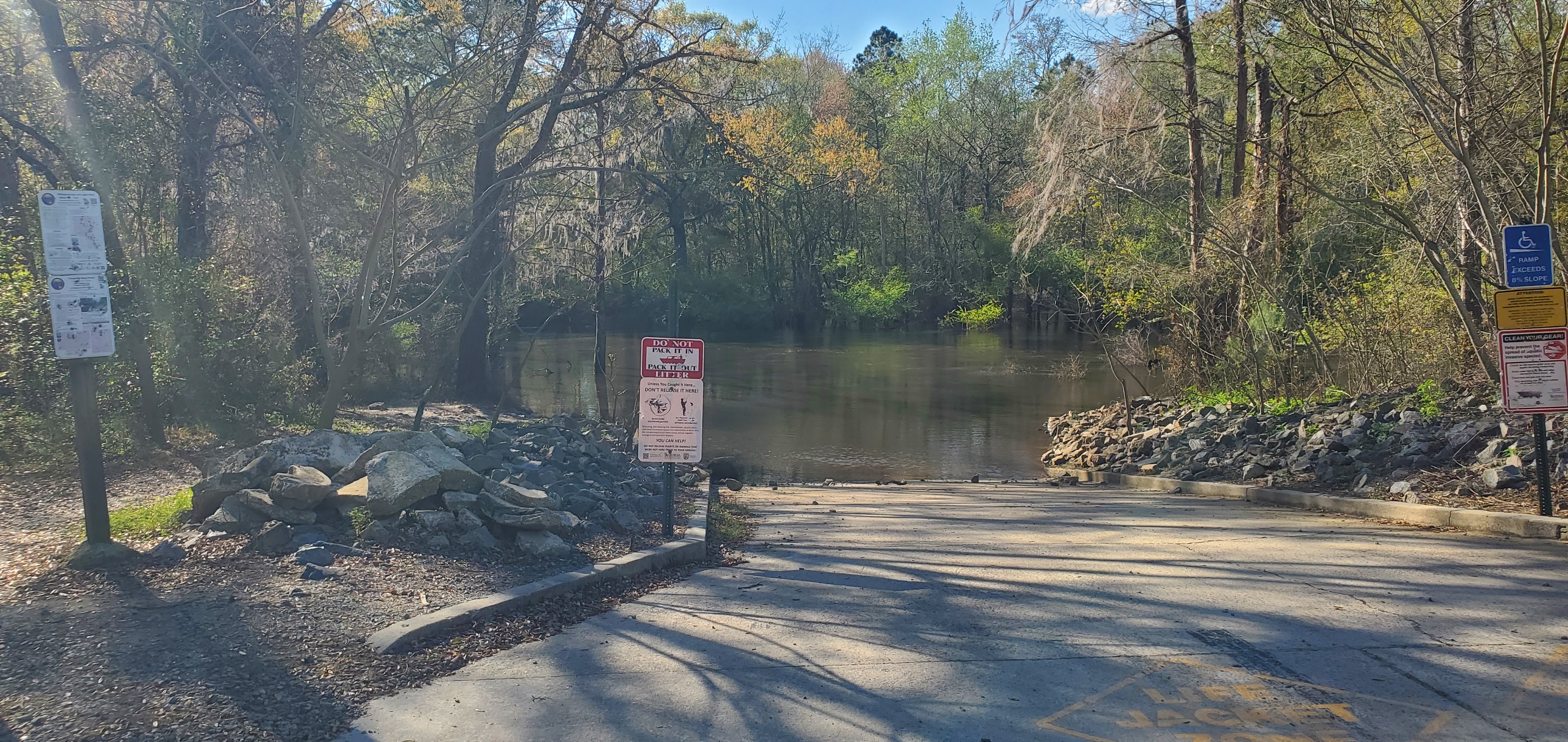 Troupville Boat Ramp, 2025:03:20 17:23:18, 30.8513740, -83.3472175