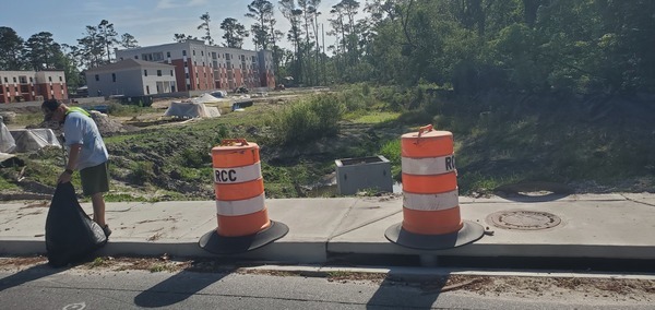 [Water control structure below new apartment buildings, 10:05:00, 30.8431611, -83.3012148]