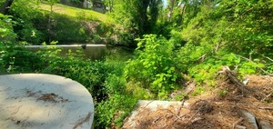 [New manhole to One Mile Branch, 10:17:17, 30.8428897, -83.3016125]