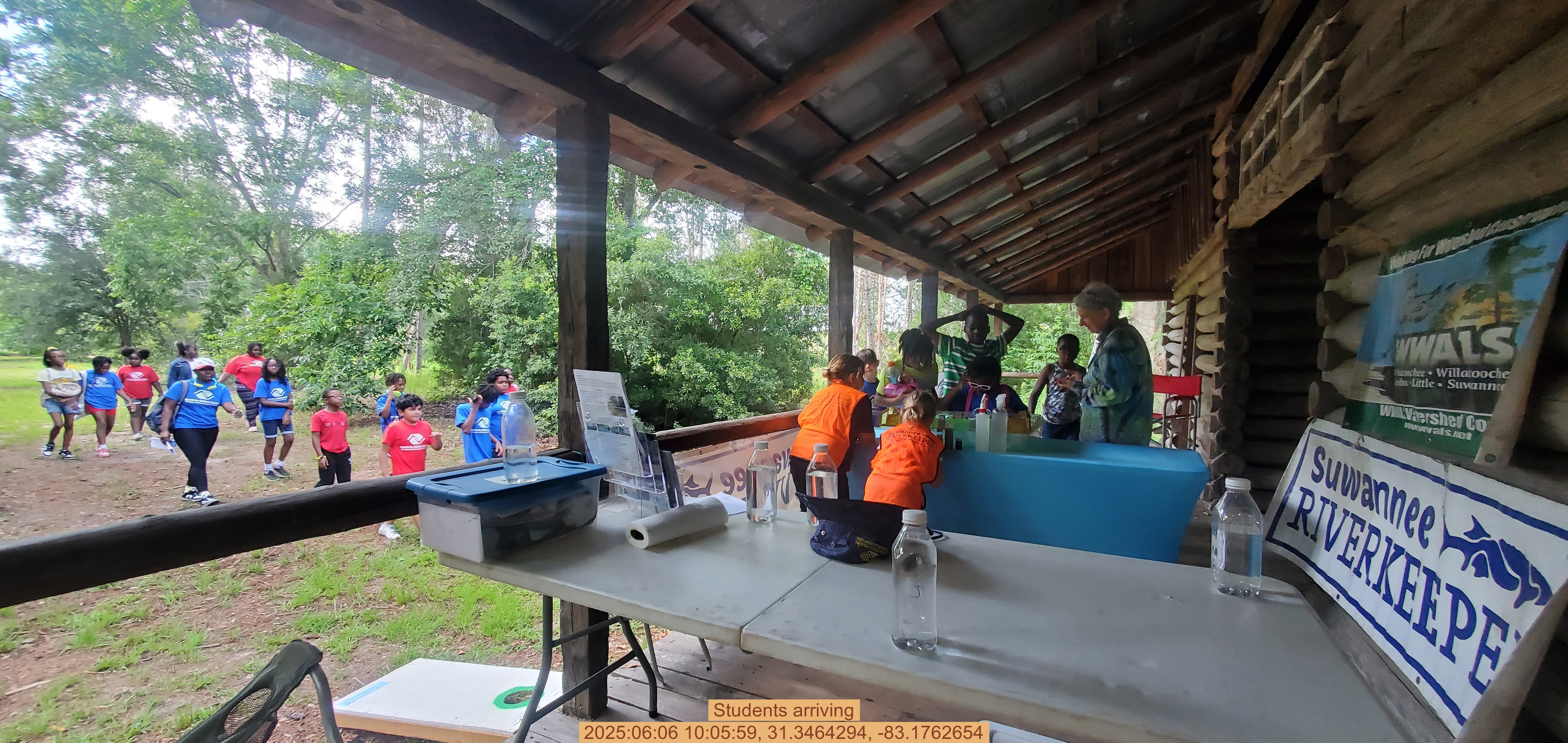 Students arriving, 2025:06:06 10:05:59, 31.3464294, -83.1762654