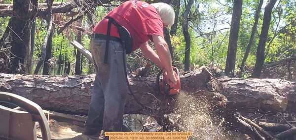 [Husqvarna 24-inch temporarily stuck --jsq for WWALS, 2025-04-13, 13:31:40, 30.8666324, -83.3206750]