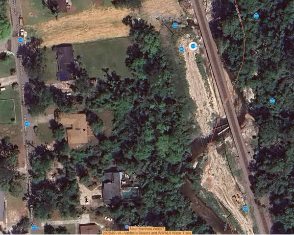 [Map: Manhole W0057, 2025-07-14 --Valdosta Sewers and WWALS Water Trails]
