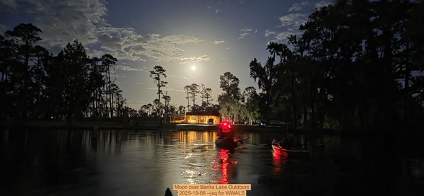 [Moon over Banks Lake Outdoors, 2025-10-06 --jsq for WWALS]