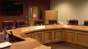 [Movie: Empty Podium (1.4M)]