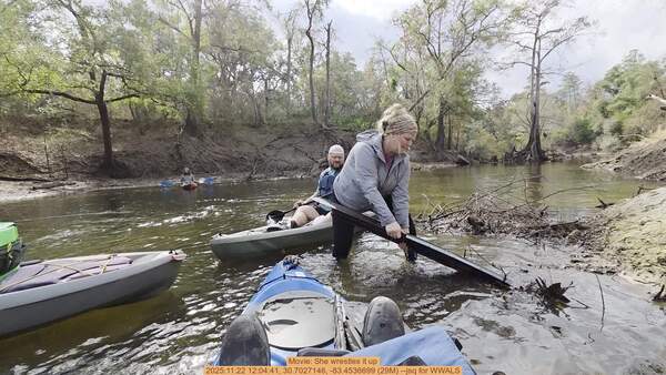 Movie: She wrestles it up, 2025:11:22 12:04:41, 30.7027146, -83.4536699 (29M) --jsq for WWALS