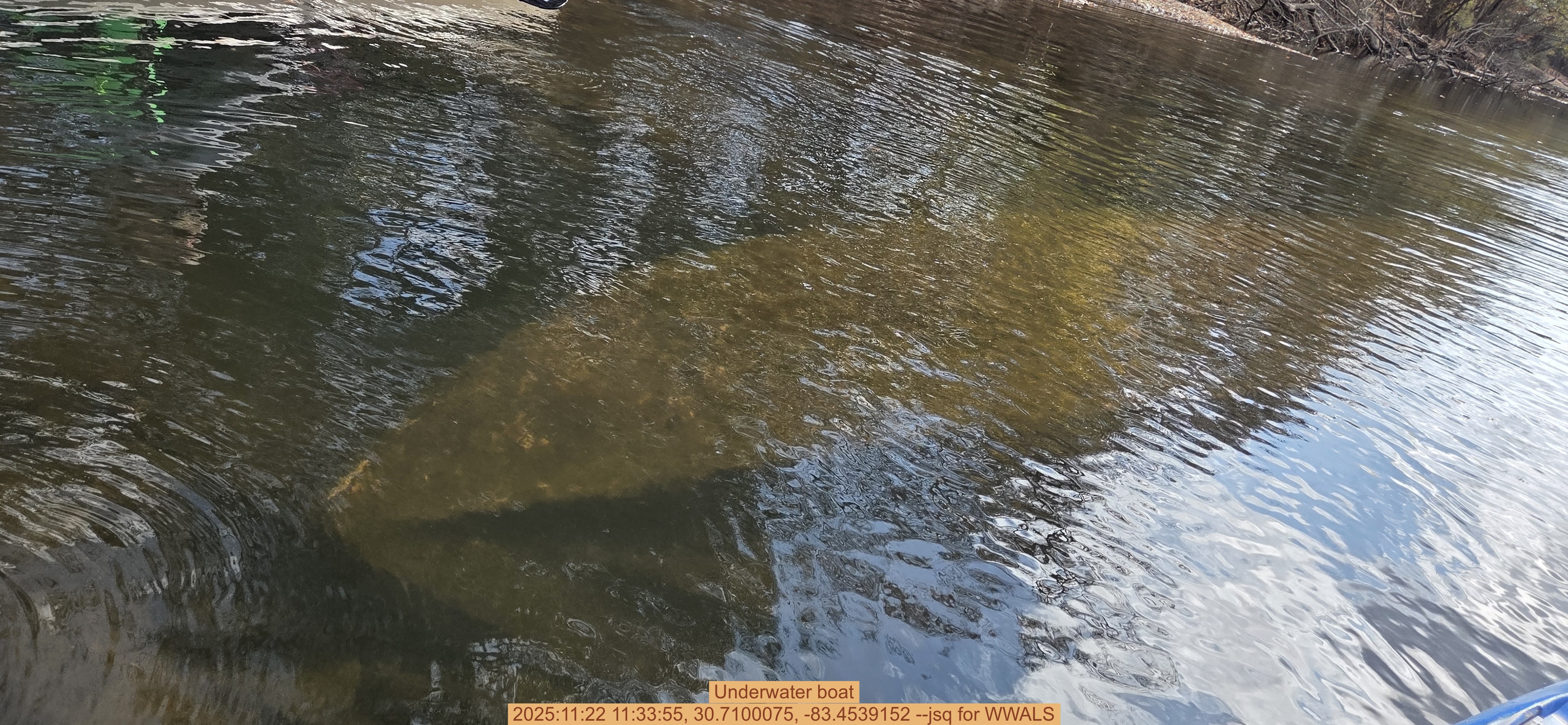 Underwater boat, 2025:11:22 11:33:55, 30.7100075, -83.4539152 --jsq for WWALS