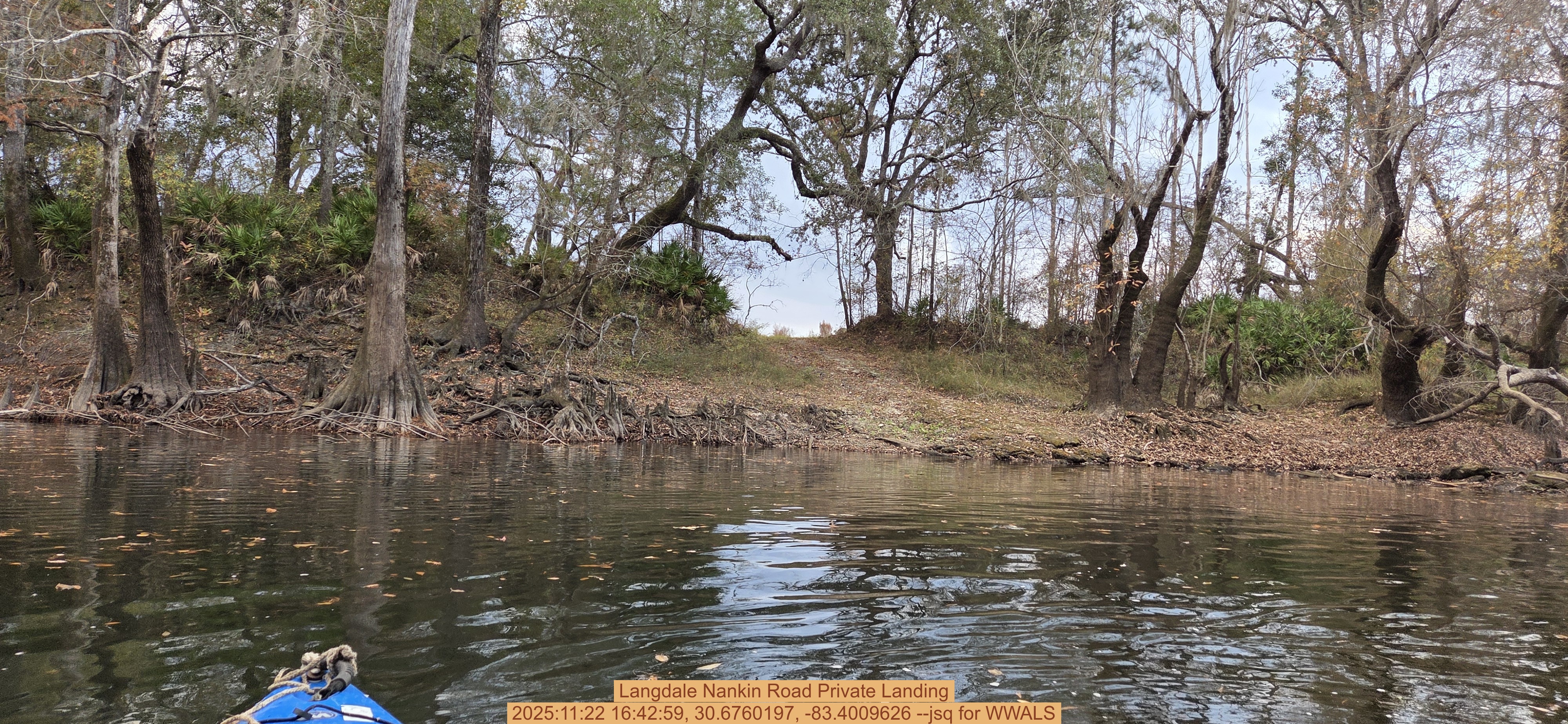 Langdale Nankin Road Private Landing, 2025:11:22 16:42:59, 30.6760197, -83.4009626 --jsq for WWALS