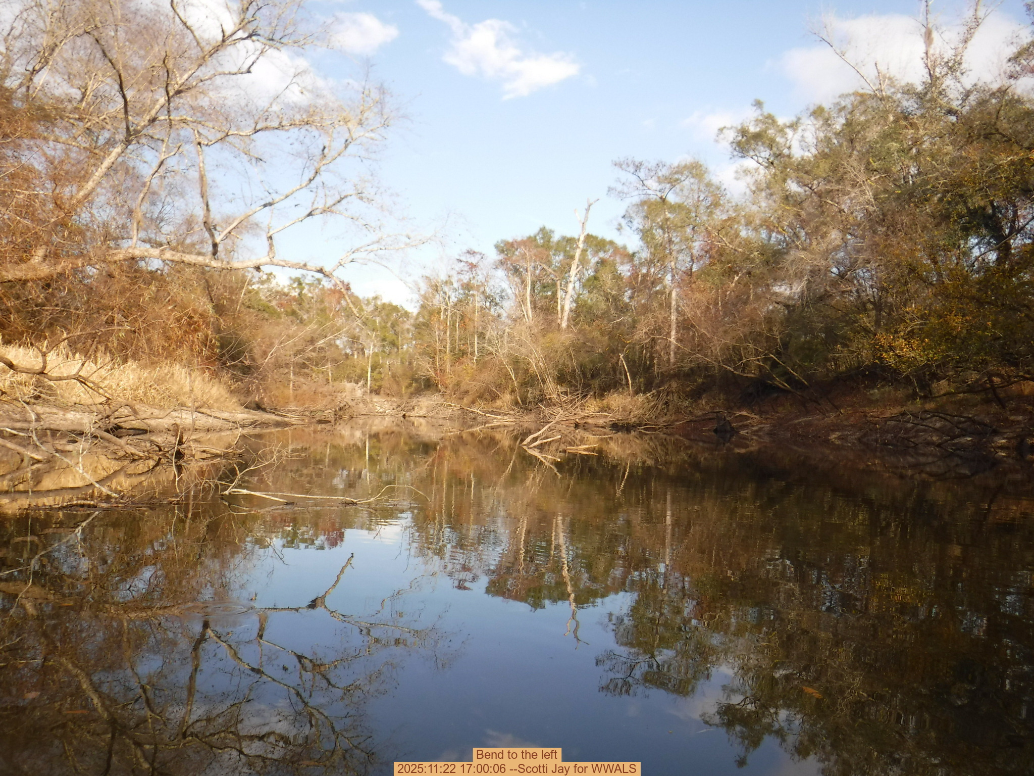 Bend to the left, 2025:11:22 17:00:06 --Scotti Jay for WWALS