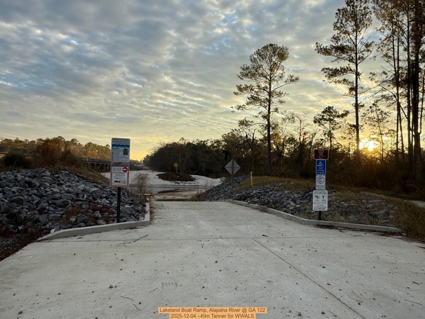 [Lakeland Boat Ramp, Alapaha River @ GA 122 2025-12-04 --Kim Tanner for WWALS]