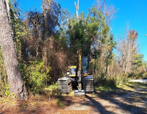 [Equipment, Sugar Creek @ WaterGoat 2025-12-11 --Suzy Hall for WWALS]