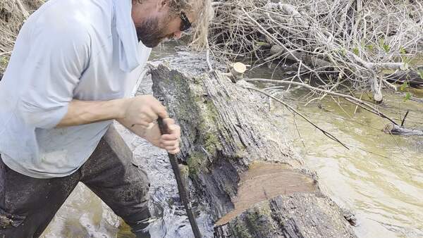 [Movie: Try prying it, 2026:02:14 15:36:23, 30.8638855, -83.3210195 (42M)]