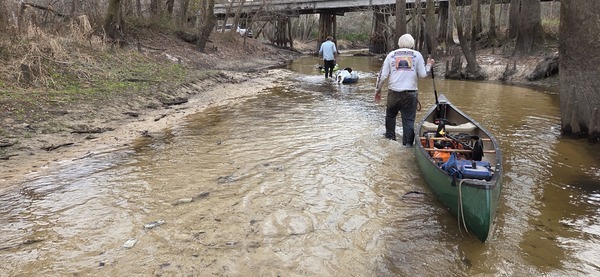 [Walking the boats to the trestle, 2026:02:14 17:09:02, 30.8690845, -83.3136320]