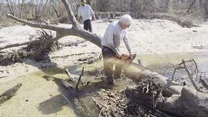 [Movie: And down here, 2026:02:14 14:27:04, 30.8642879, -83.3201194 (151M) #]