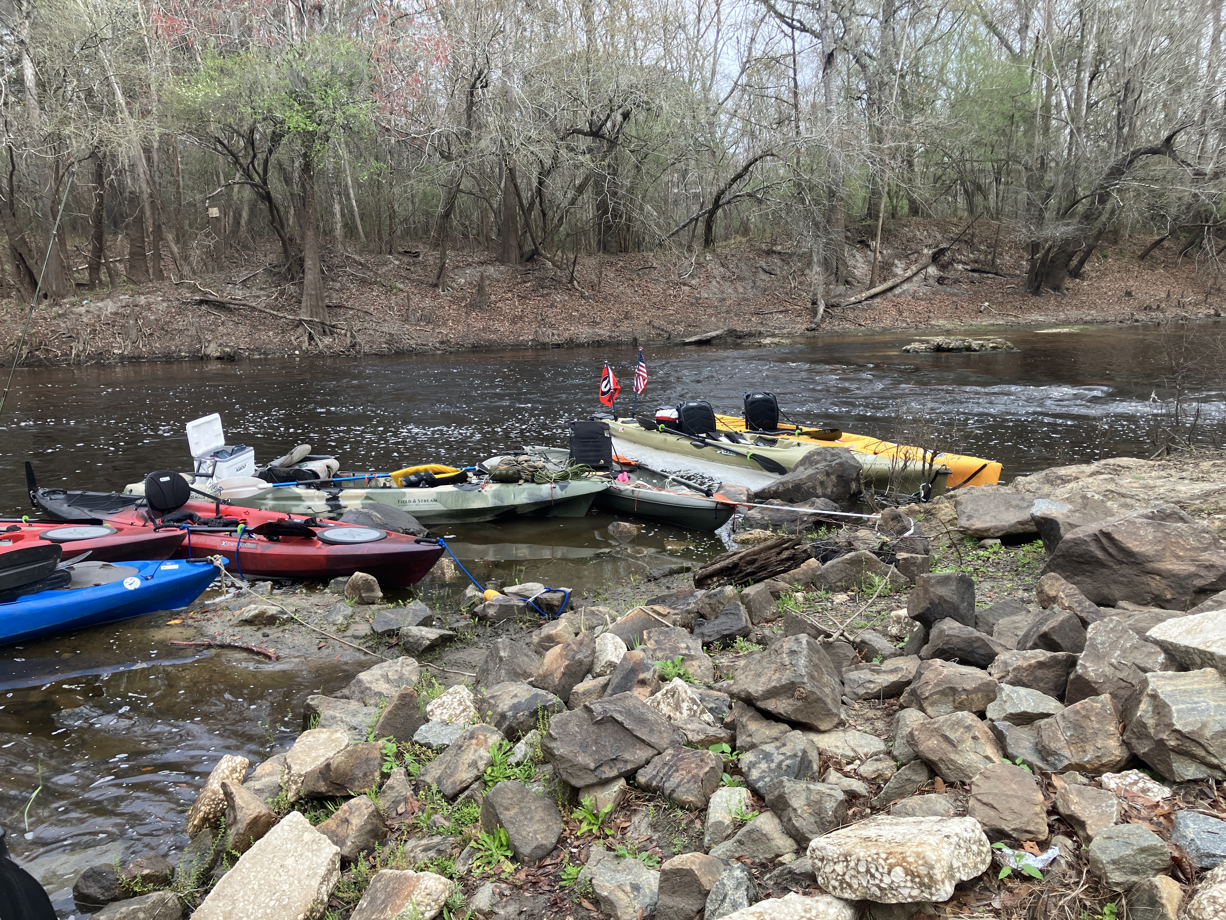 Phil Hubbard's boat with UGA flag, 2026:03:07 08:34:41, 30.8514944, -83.3476028 --Gretchen Quarterman for WWALS