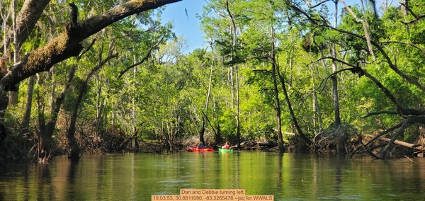 Dan and Debbie turning left, 10:03:53, 30.8811090, -83.3265476 --jsq for WWALS