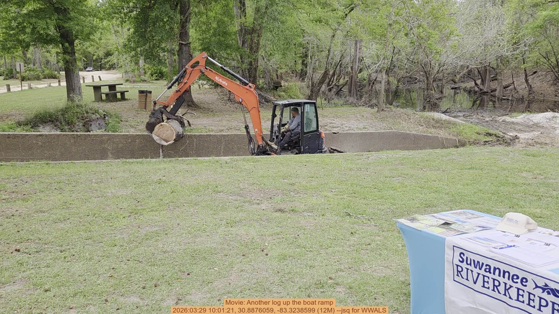 Movie: Another log up the boat ramp, 2026:03:29 10:01:21, 30.8876059, -83.3238599 (12M) --jsq for WWALS