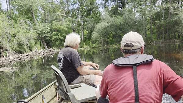 Movie: Sugar Creek, notorious for trashjams, flooding, and sewage spills, 2026:06:07 12:07:39, 30.8639308, -83.3204575 (13M)