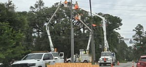 [Buckets on Gornto Road @ Jerry Jones Drive, 2026:06:25 --jsq for WWALS 14:47:35, 30.8596176, -83.3091953]