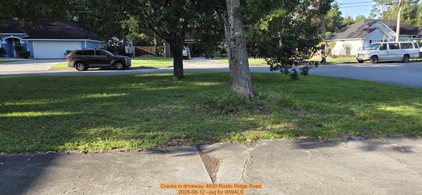[Cracks in driveway, 4630 Rustic Ridge Road, 2026-08-12 --jsq for WWALS]