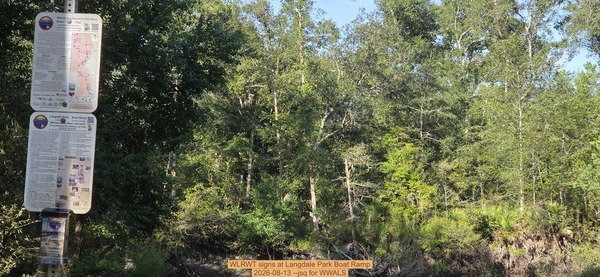 WLRWT signs at Langdale Park Boat Ramp, 2026-08-13 --jsq for WWALS