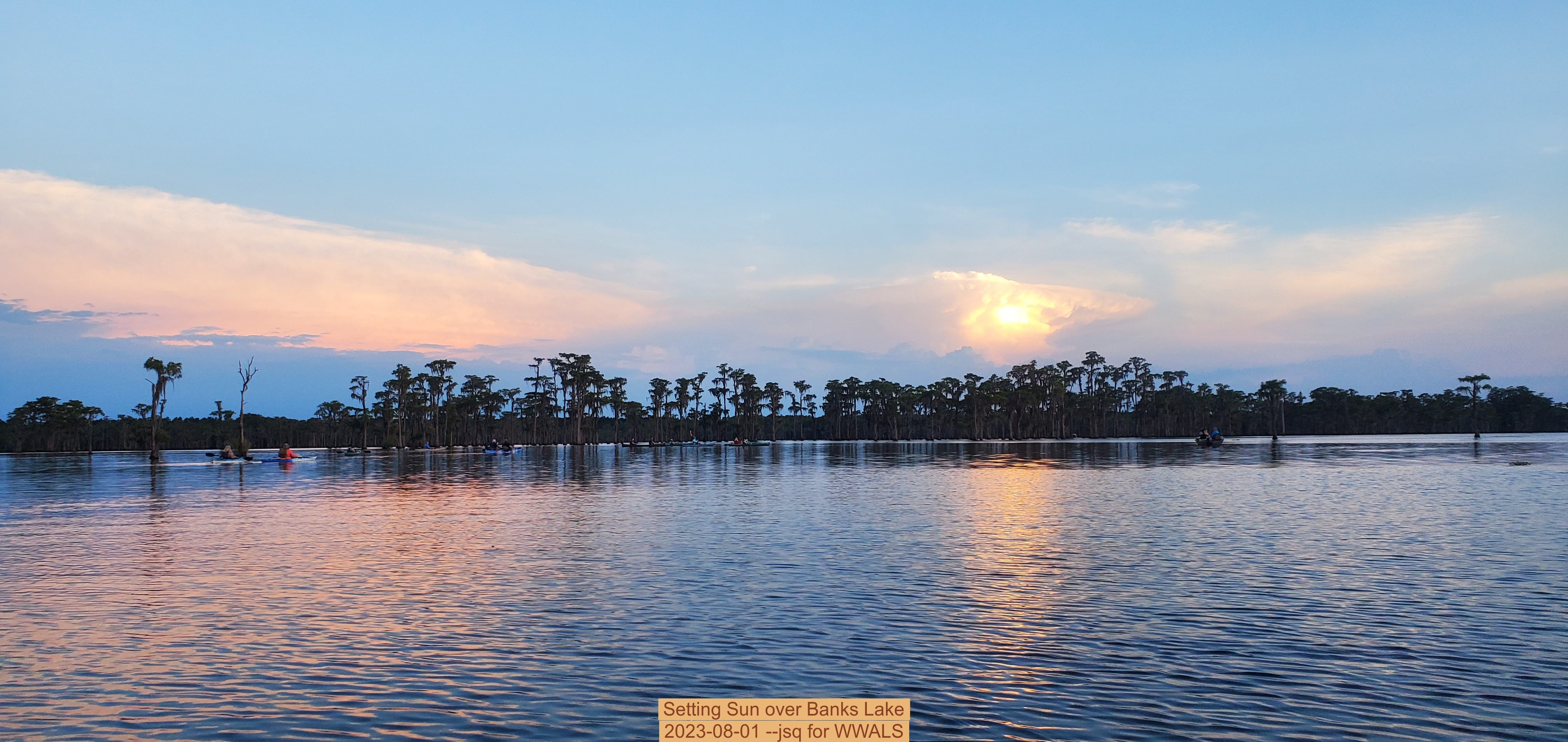 Setting Sun over Banks Lake, 2023-08-01 --jsq for WWALS