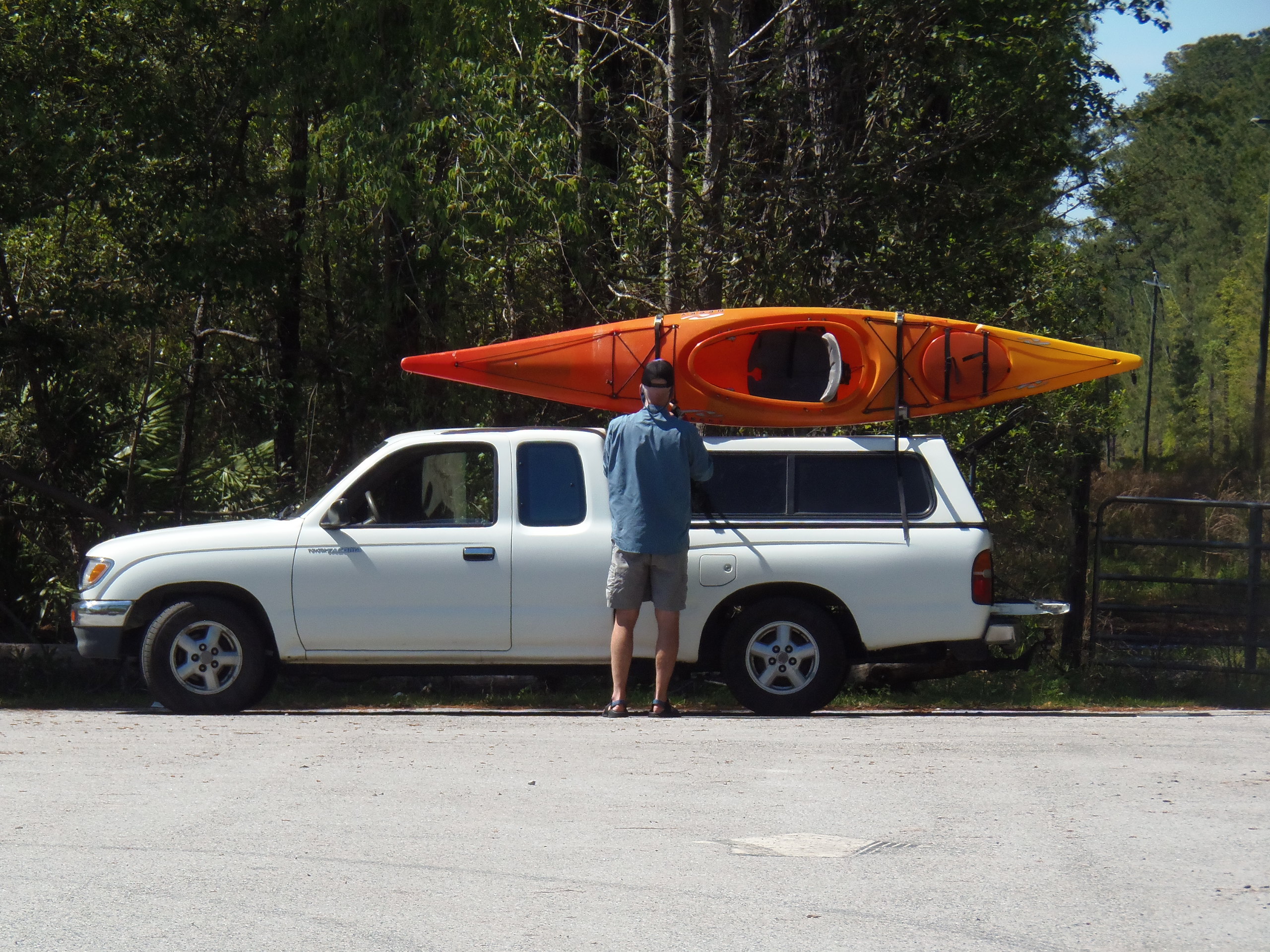 Kayak on car, 13:43:52