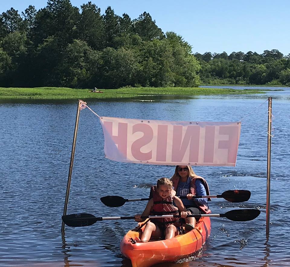 Tandem female canoe, orange (BW)