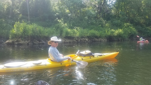 Yellow kayak by jsq, 10:07:17, 30.4476, -83.21736