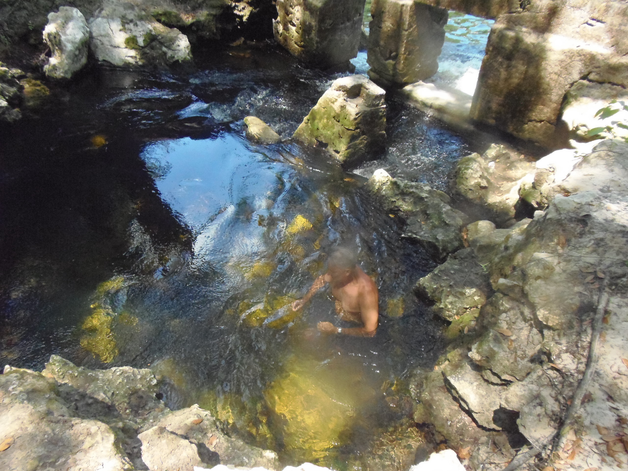 Dan Phillips in the spring pool, 15:09:20