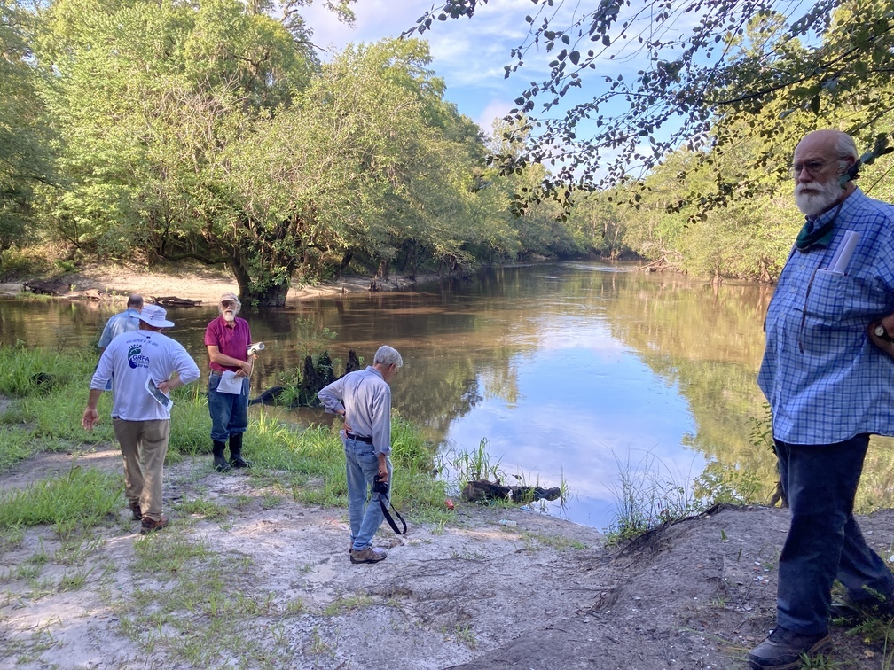 Withlacoochee River comes in from left, continues ahead