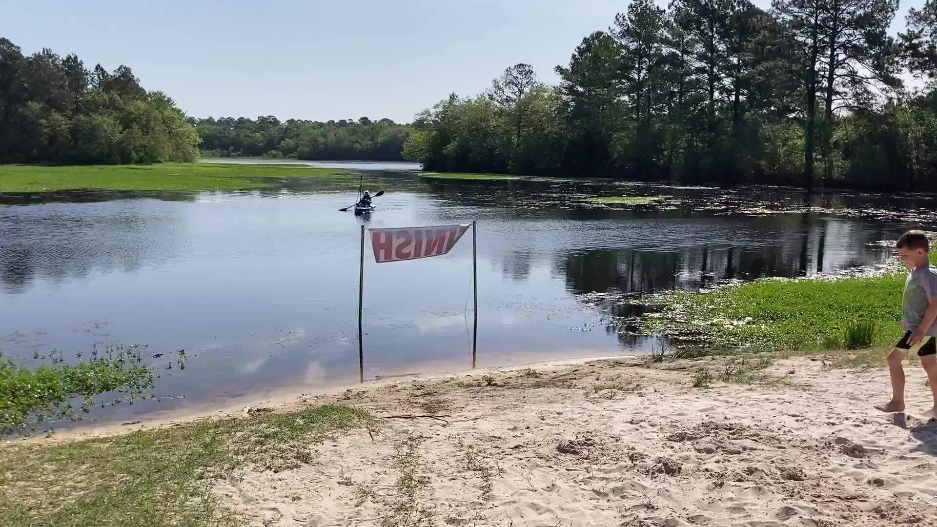 Movie: 1:02:30 Bib 48, John S. Quarterman, approaching, Hahira, Lowndes County, GA (iphone, 19M)