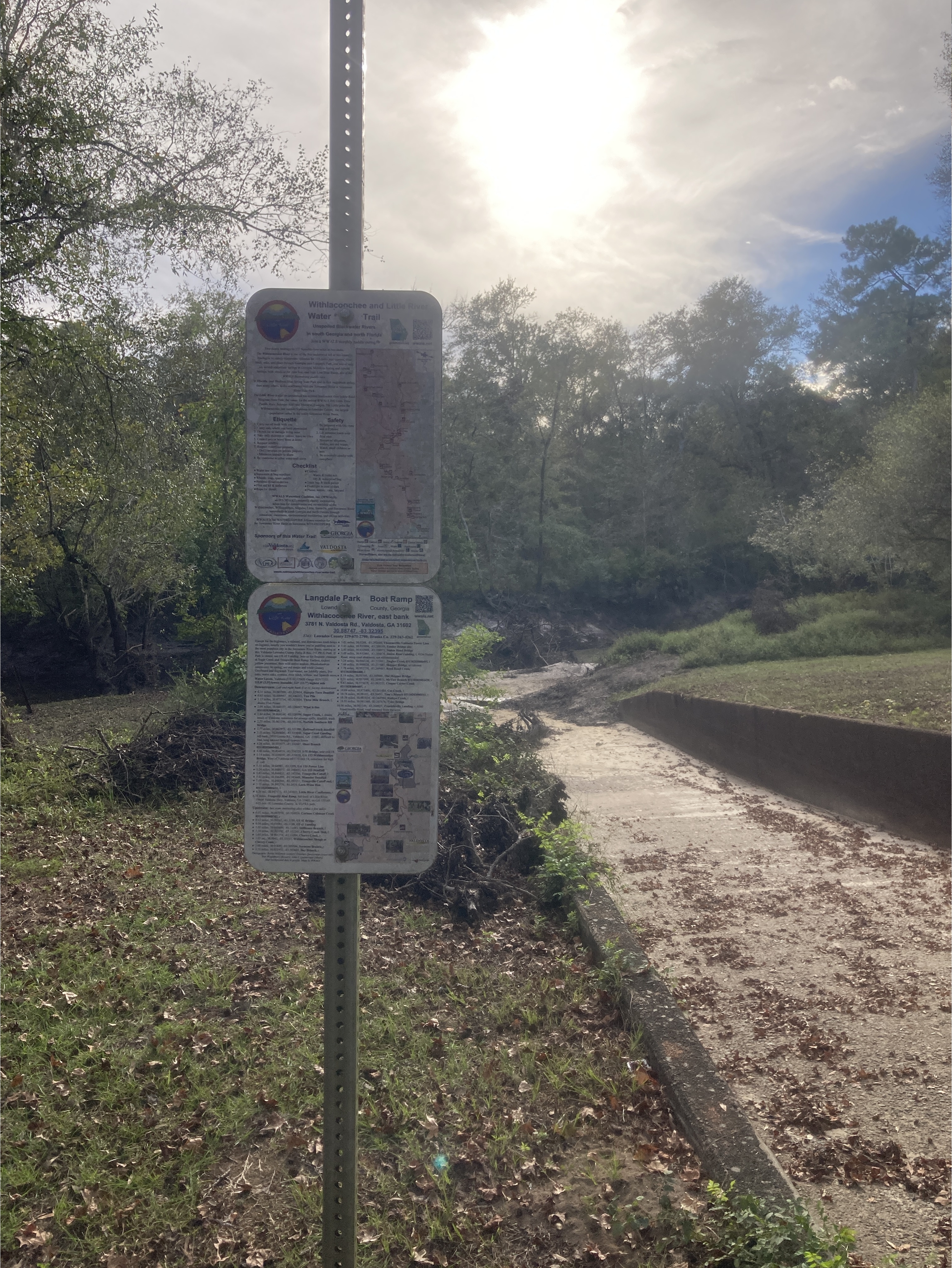 WLRWT signs at Langdale Park Boat Ramp