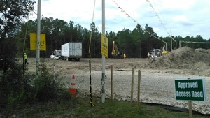 Approved Access Road, CAUTION, No Trespassing, 30.7873010, -83.4457610